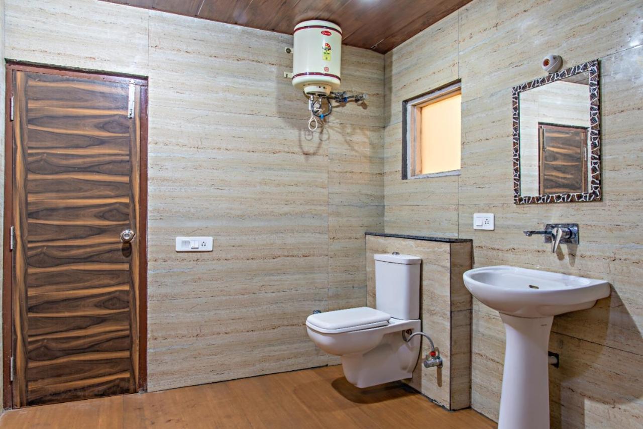 Himalyan Basera I Pvt Balcony I Serviced Apt I By Exotic Stays Касаули Екстериор снимка